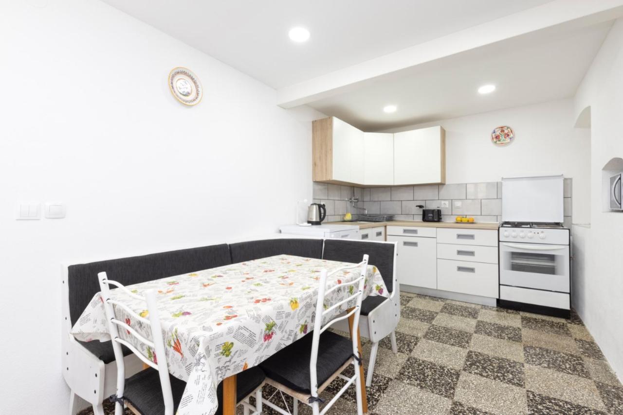 Apartments Ivna Veli Lošinj Εξωτερικό φωτογραφία